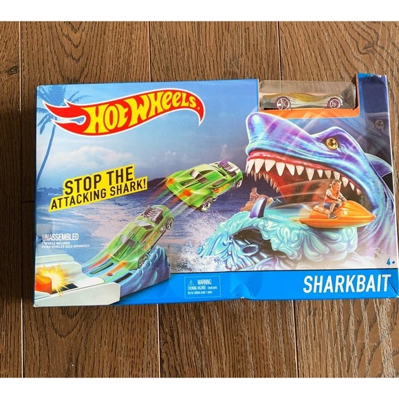 Hot‎ Wheels Sharkbait - Picture 1 of 1